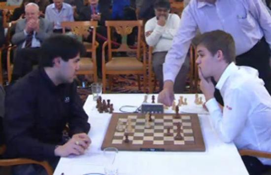 Chess: Magnus Carlsen plays 1 f3 in tournament game